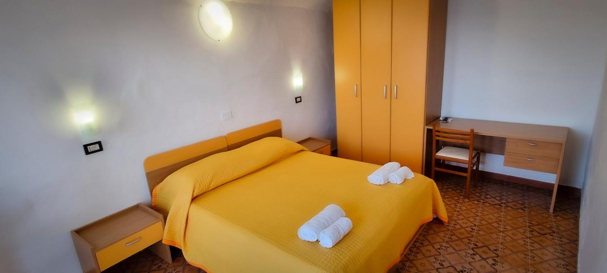 Hotel Regina Del Mare Barano dʼIschia Oda fotoğraf