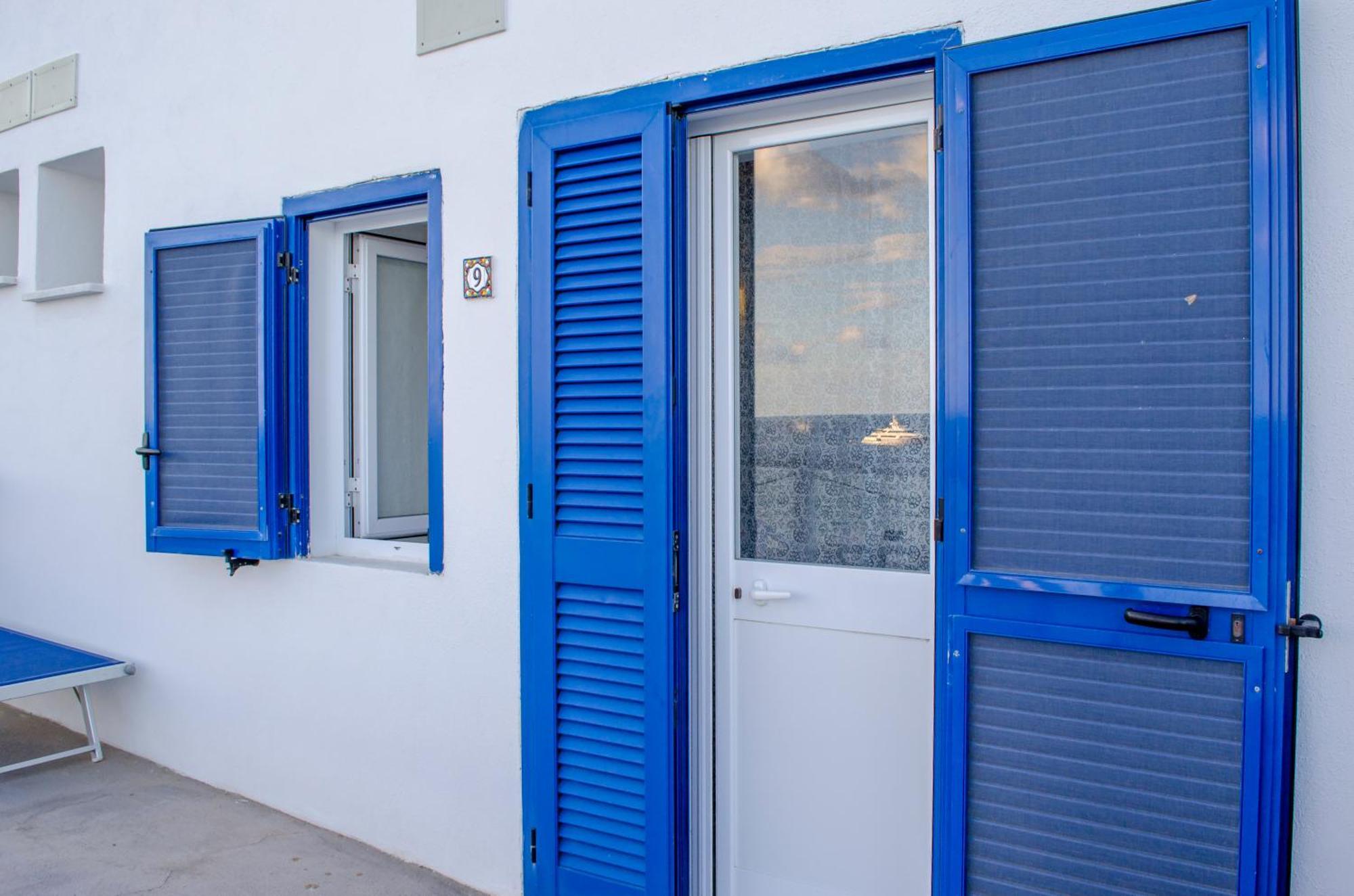 Hotel Regina Del Mare Barano dʼIschia Oda fotoğraf