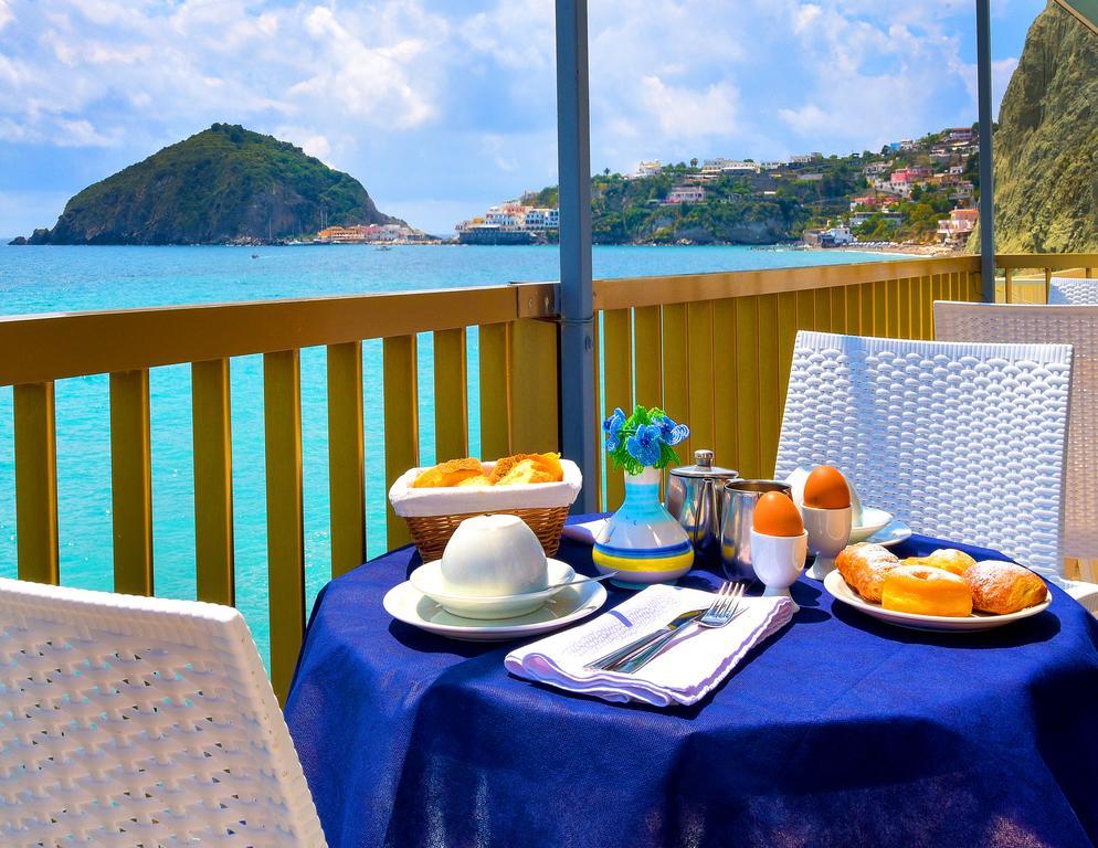 Hotel Regina Del Mare Barano dʼIschia Dış mekan fotoğraf