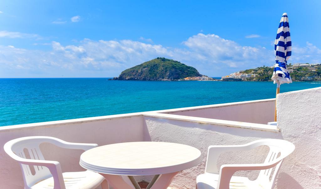Hotel Regina Del Mare Barano dʼIschia Dış mekan fotoğraf