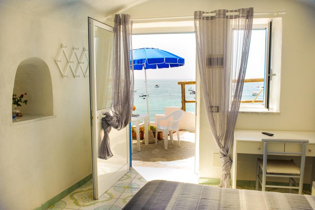 Hotel Regina Del Mare Barano dʼIschia Dış mekan fotoğraf