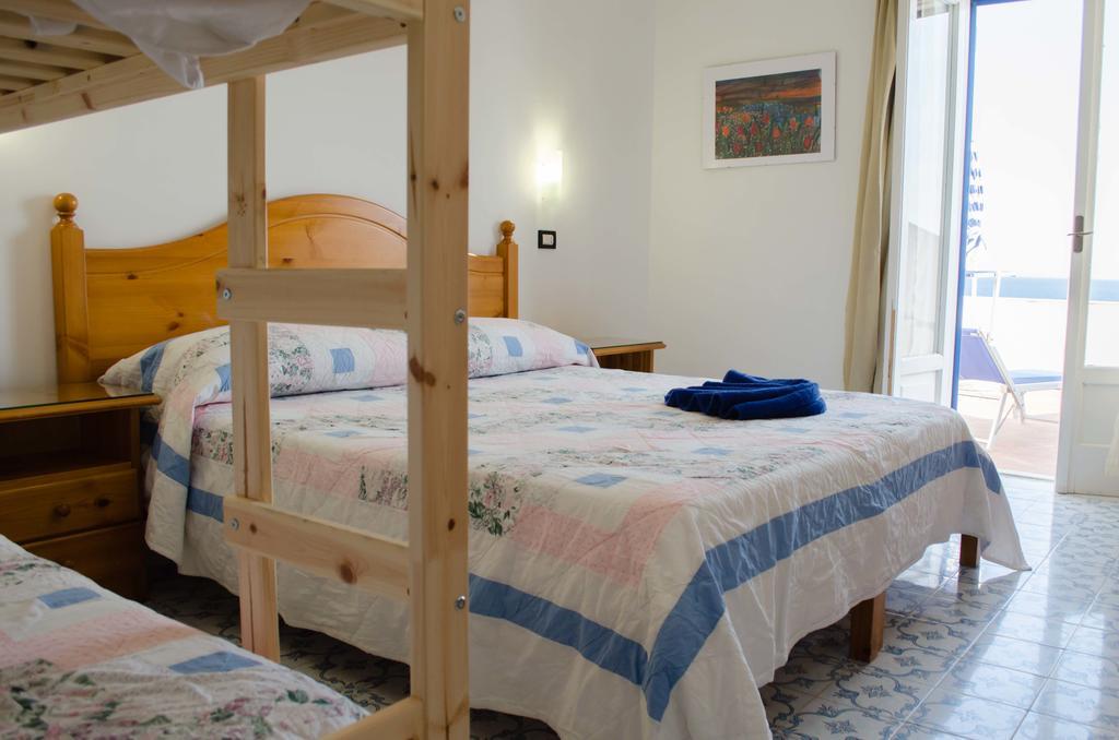 Hotel Regina Del Mare Barano dʼIschia Dış mekan fotoğraf